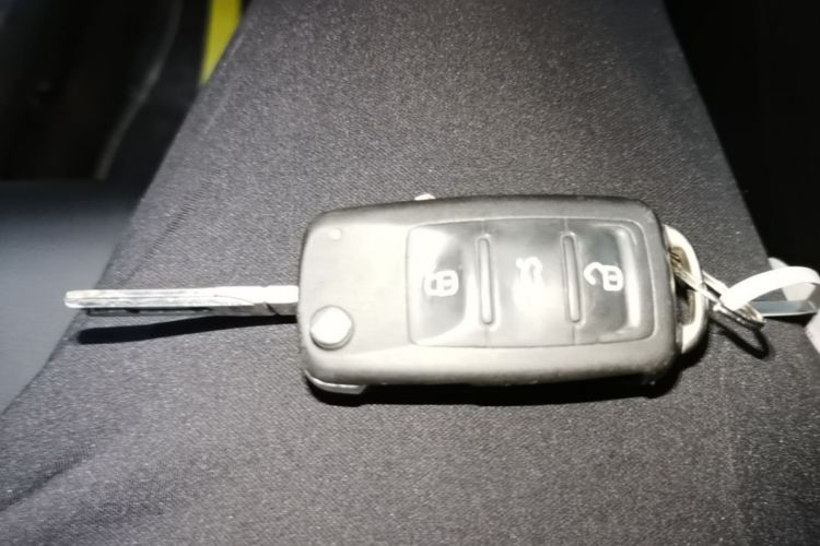 Volkswagen Santana 2019 car image #9