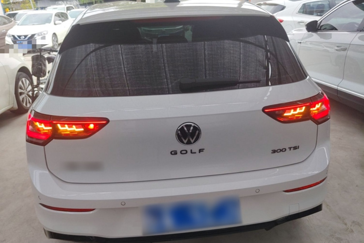 Volkswagen Golf 2025 #6 Volkswagen Golf 2025 car image #6