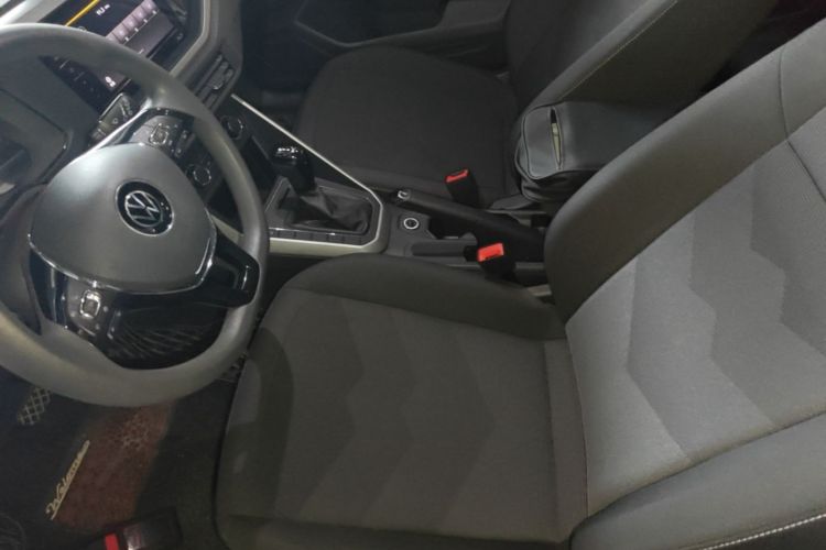 Volkswagen Polo 2021 car image #15