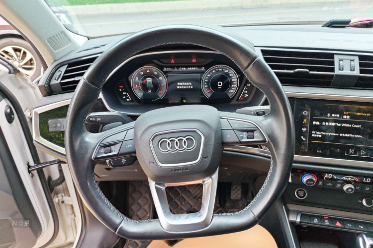 Audi Q3 2024 #12 Audi Q3 2024 car image #12