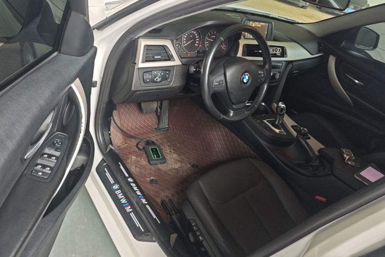 BMW 3 Series 2015 #12 BMW 3 Series 2015 car image #12
