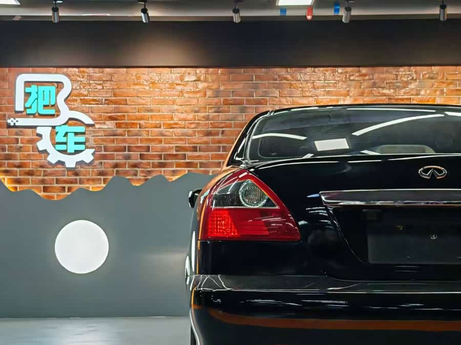 日产 CIMA 2004 汽车图片 #35