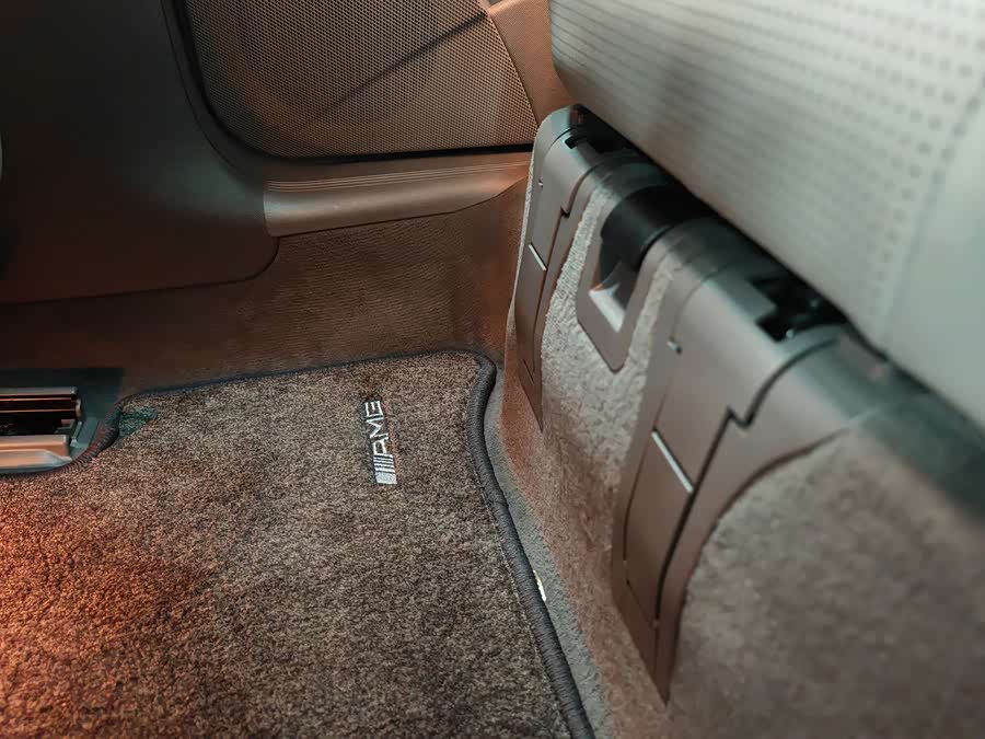 Mercedes-Benz E AMG 2008 immagine di auto #35