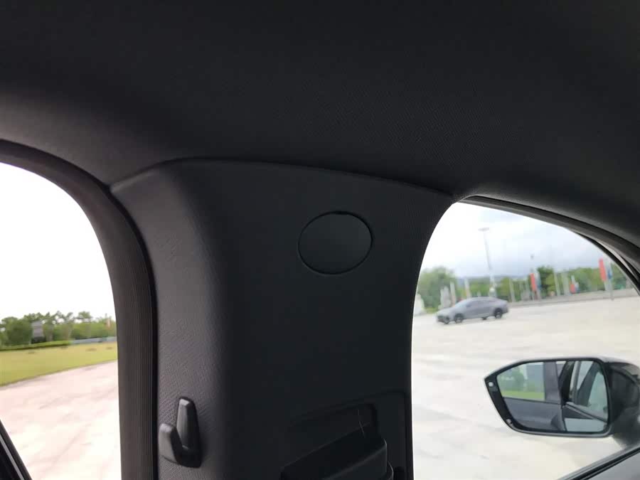 Changan UNI-V iDD 2024 #35 Changan UNI-V iDD 2024 car image #35