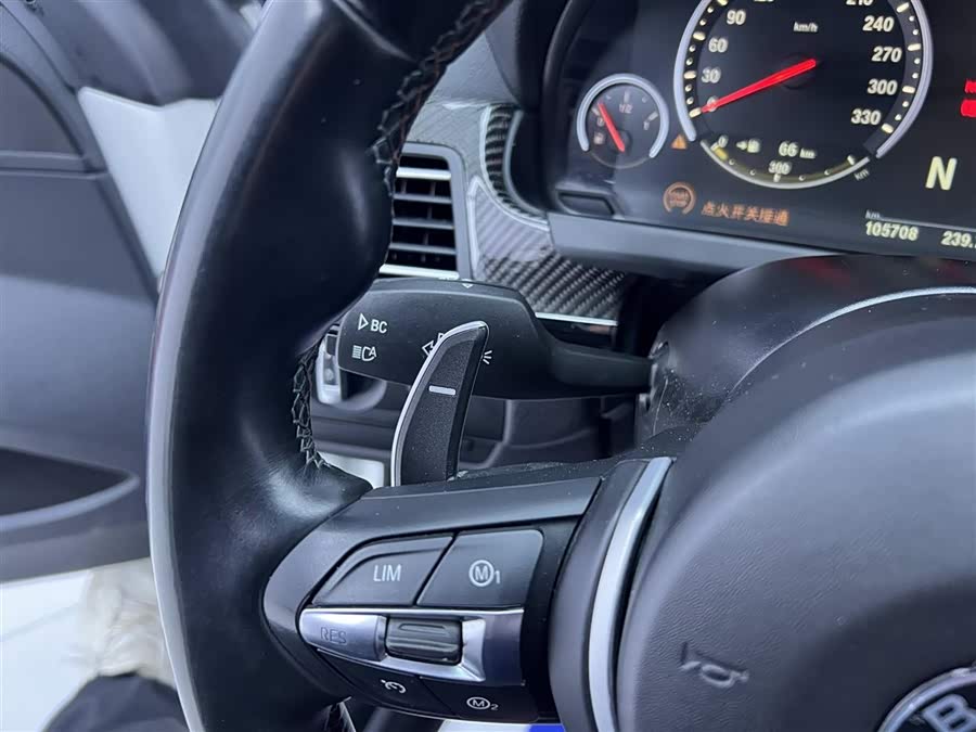 BMW M6 2016 car image #35