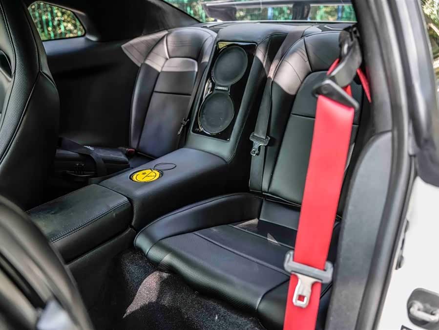 日产 日产GT-R 2012 汽车图片 #35