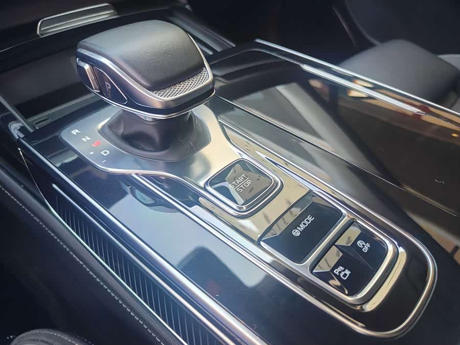 HongQi H9 2024 car image #35