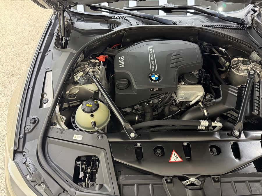 BMW 5 Series 2016 #35 BMW 5 Series 2016 car image #35