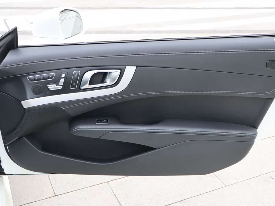 Mercedes-Benz SL Class 2019 immagine di auto #35