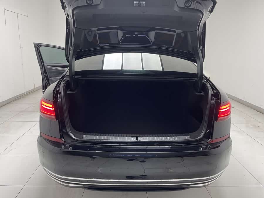 Volkswagen Passat 2022 car image #35