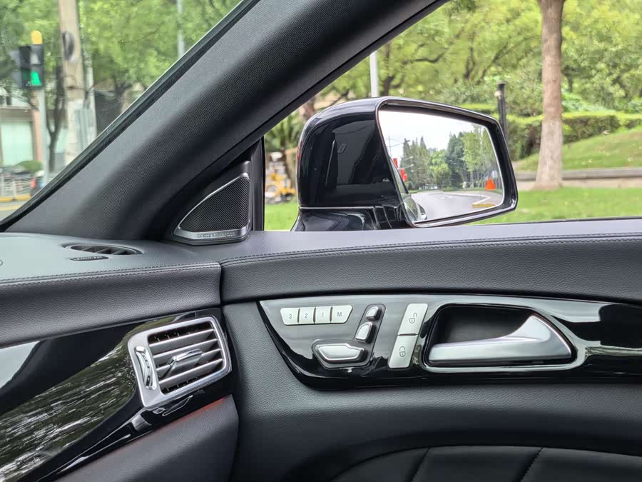 Mercedes-Benz CLS AMG 2017 car image #35