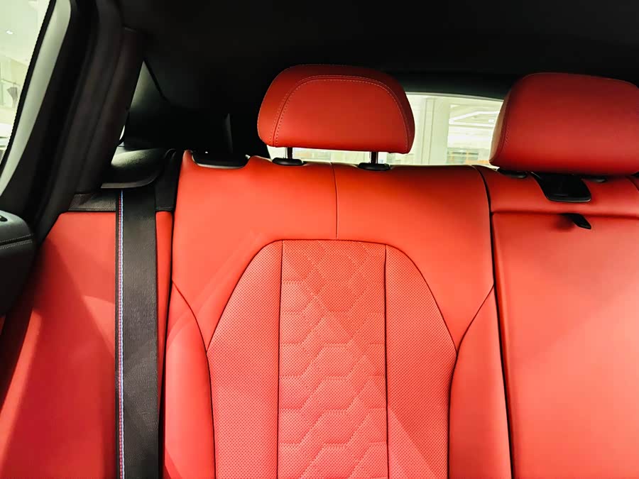 BMW X4 M 2023 car image #35