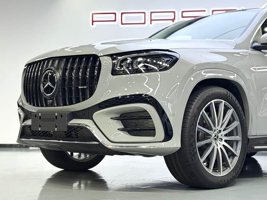 Mercedes-Benz GLS Class 2023 car image #35