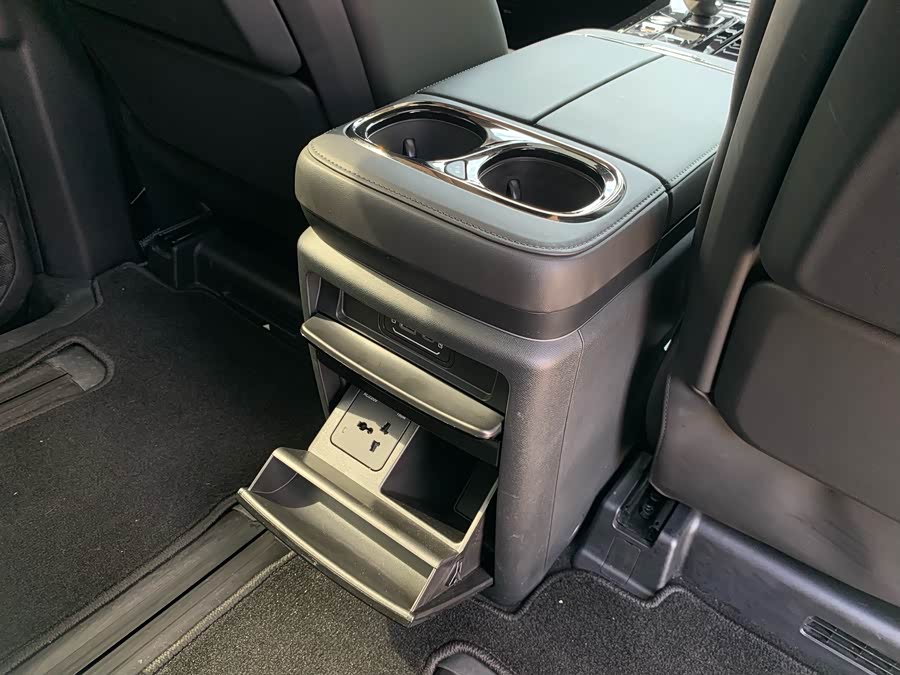 GAC Trumpchi E9 2024 car image #35