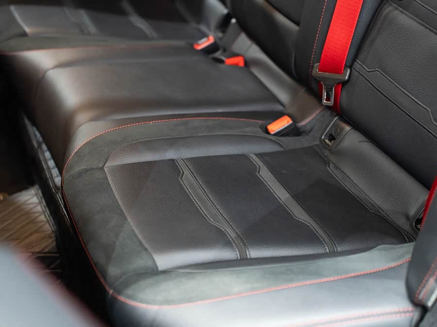 Mercedes-Benz GLE Coupe AMG 2022 car image #35