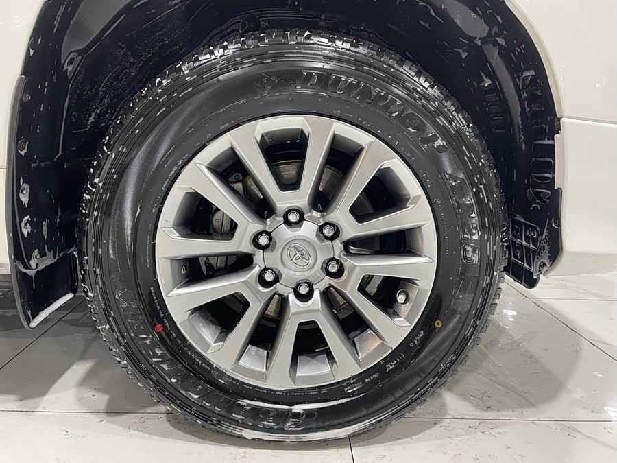 Toyota Land Cruiser Prado 2020 #35 Toyota Land Cruiser Prado 2020 car image #35