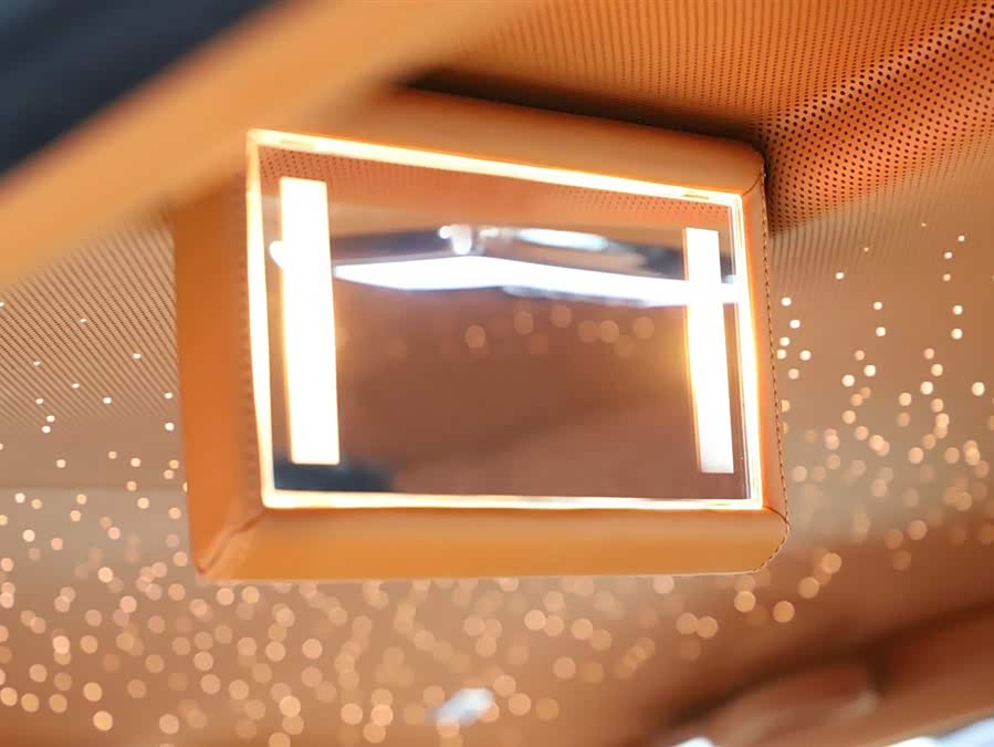 劳斯莱斯 幻影 2018 #35 劳斯莱斯 幻影 2018 汽车图片 #35