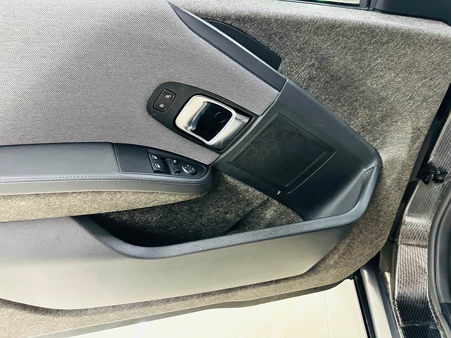 BMW i3 (Imported) 2018 immagine di auto #35