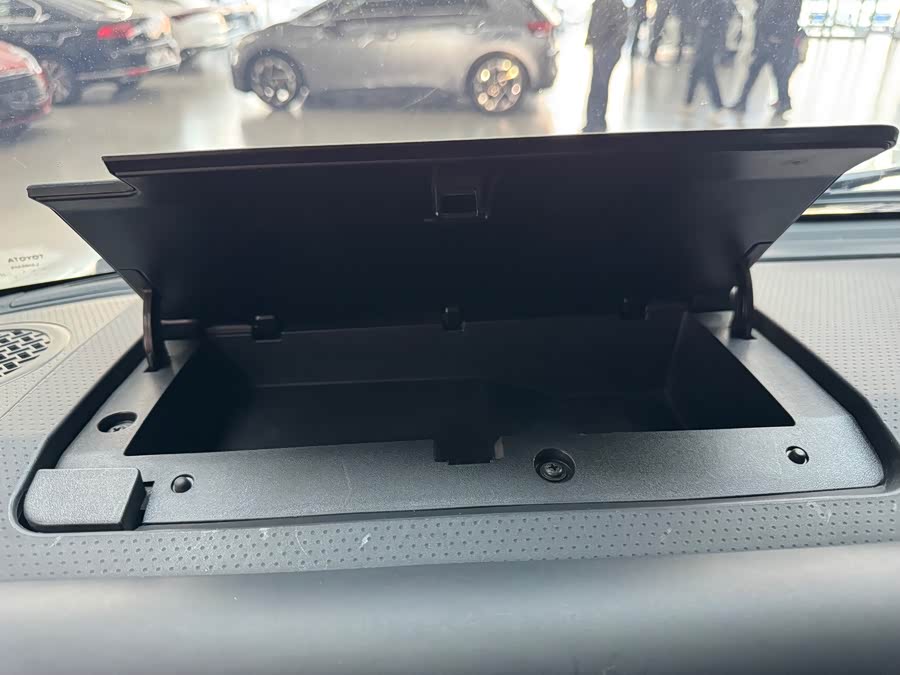 Toyota 2018 car image #35