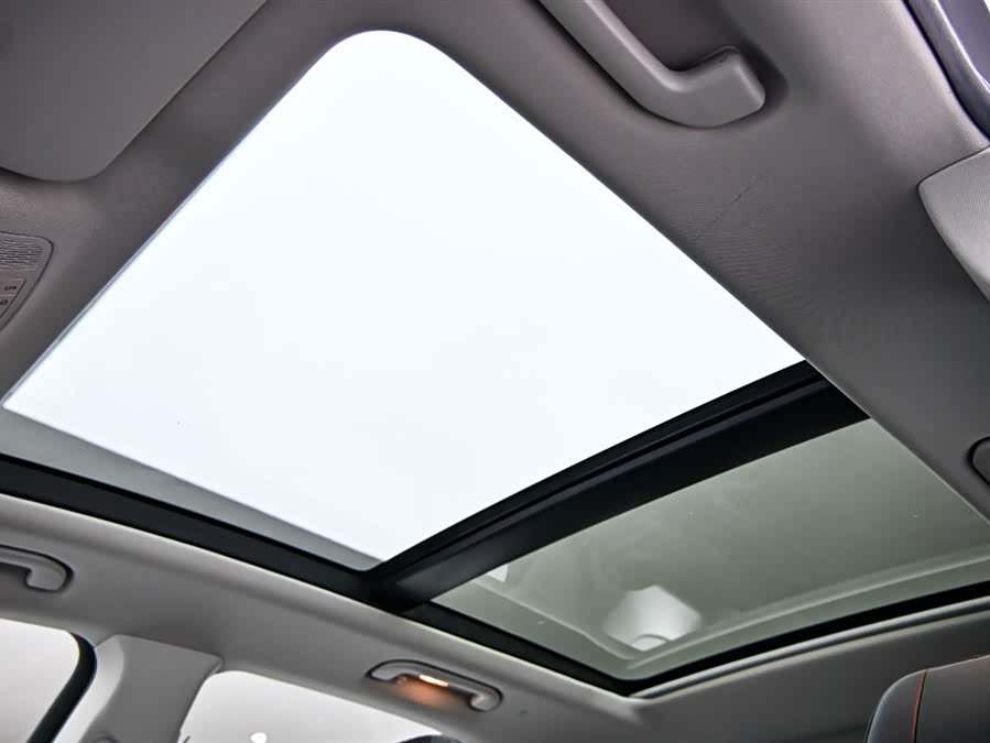 Mercedes-Benz GLE Class 2023 car image #35