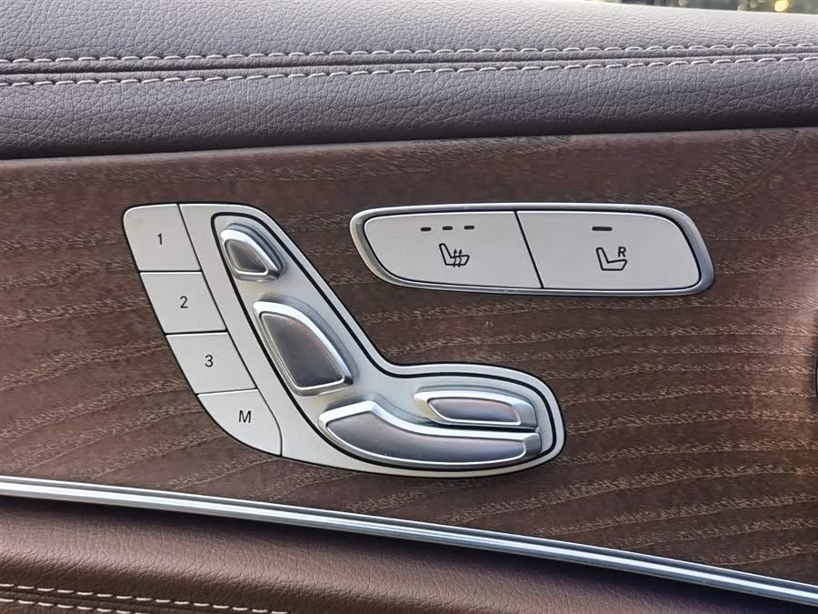 Mercedes-Benz E Class 2022 #35 Mercedes-Benz E Class 2022 car image #35