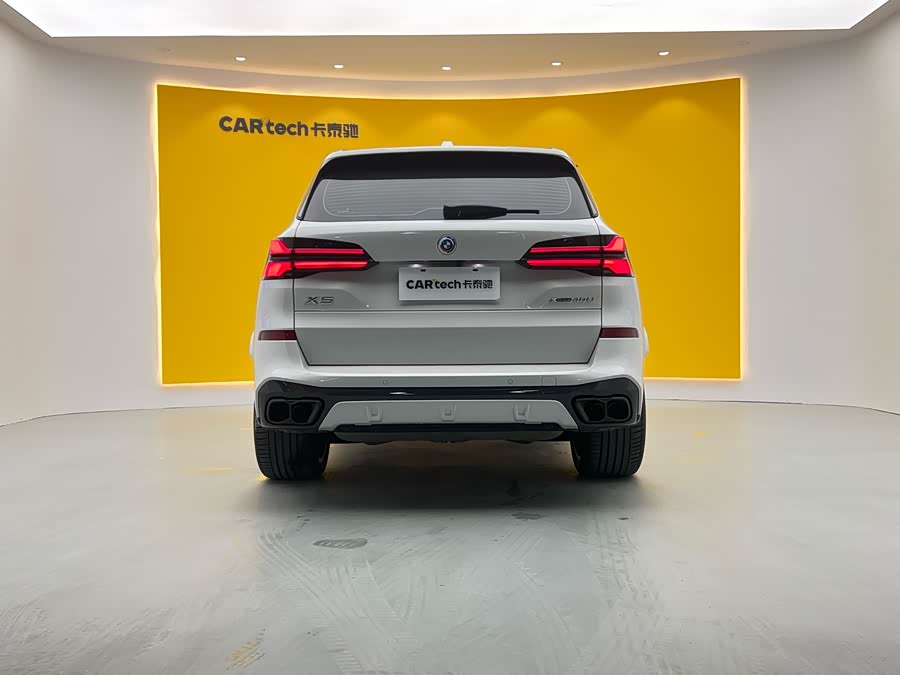 BMW X5 2024 imagen de coche #35