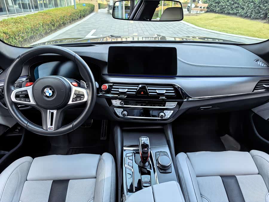 BMW M5 2023 #35 BMW M5 2023 car image #35