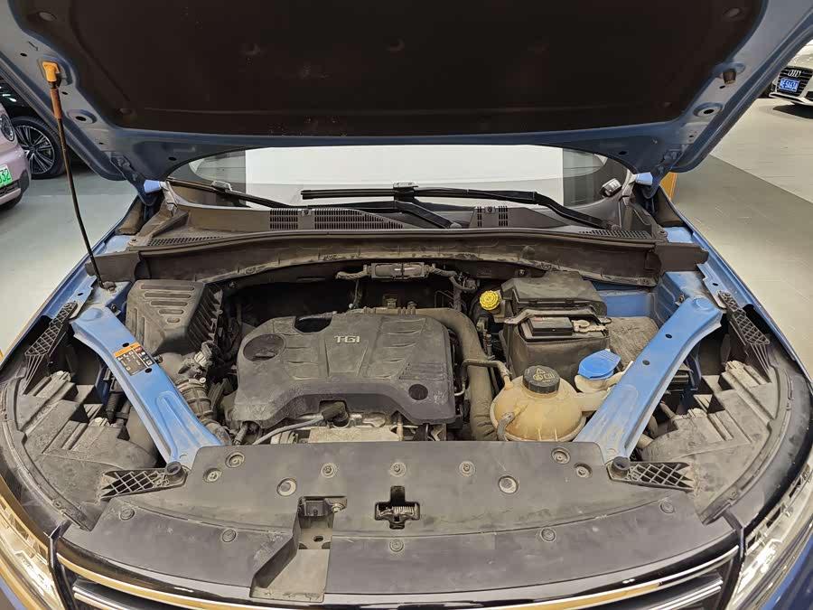 Roewe RX5 2019 изображение автомобиля #35