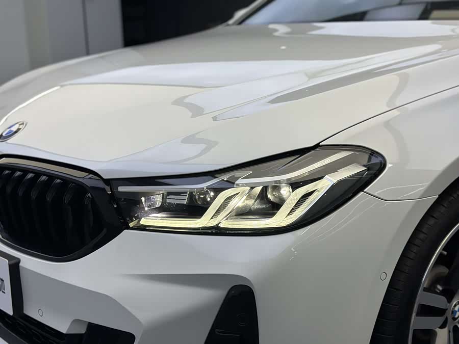 BMW 6 Series GT 2022 immagine di auto #35