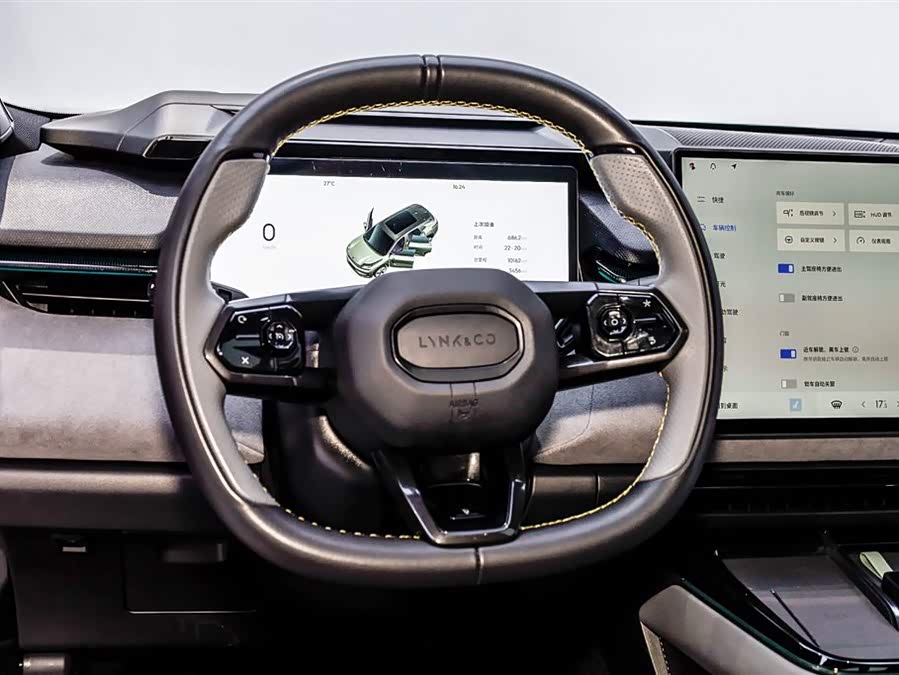 Lynk & Co 08 EM-P 2024 car image #35