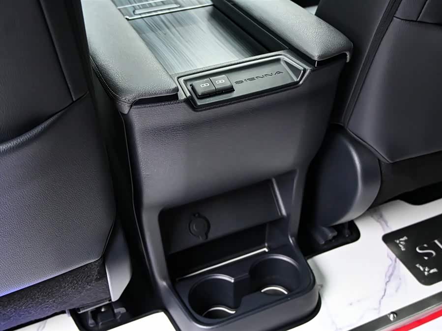 丰田 赛那SIENNA 2022 汽车图片 #35