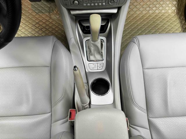 Citroen C5 2012 car image #35