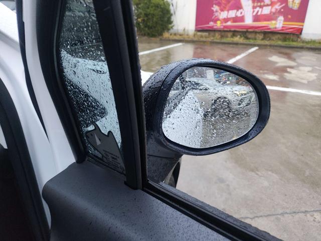 零跑汽车 零跑T03 2021 汽车图片 #35