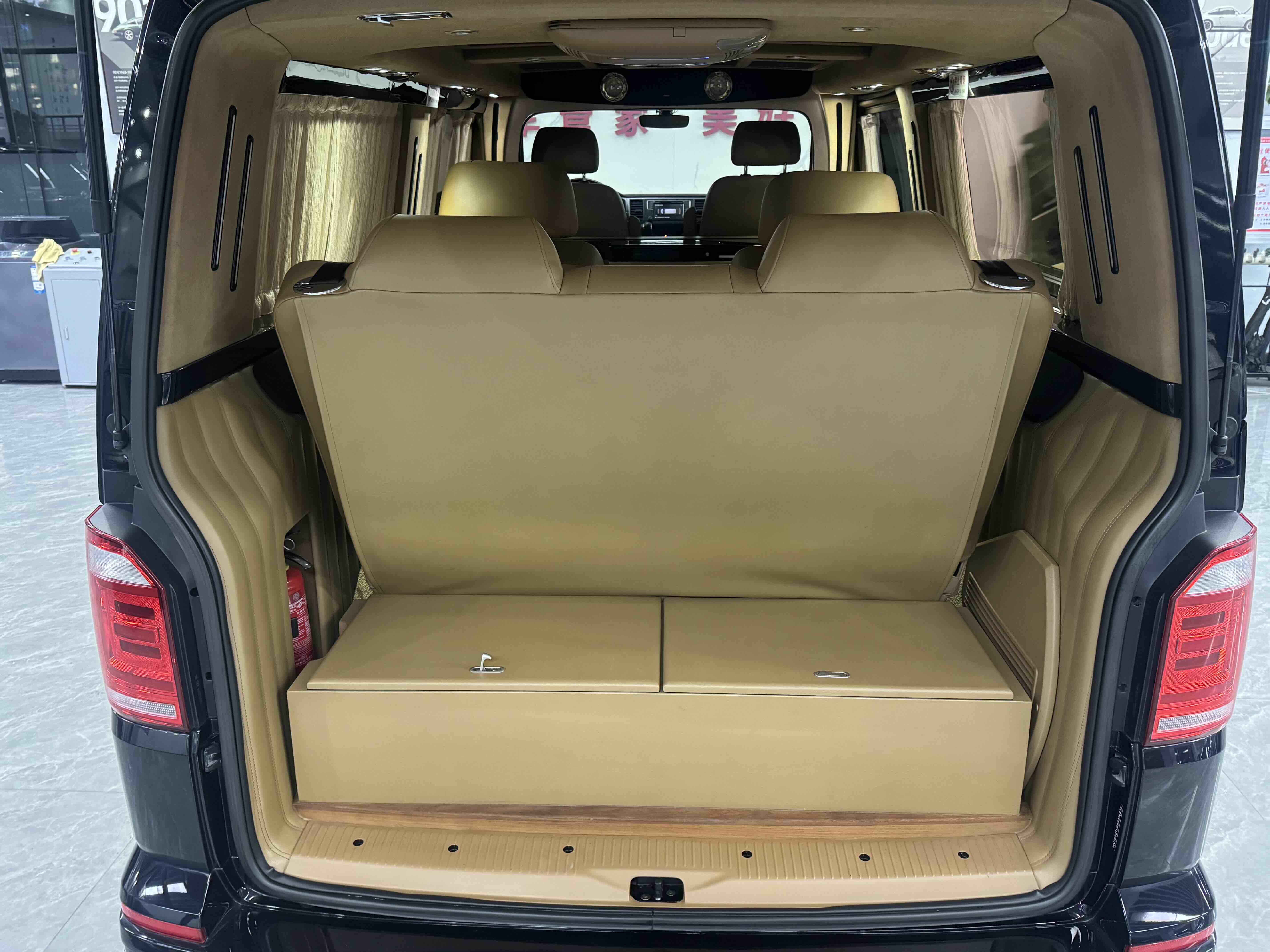 Volkswagen Caravelle 2018 #35 Volkswagen Caravelle 2018 car image #35