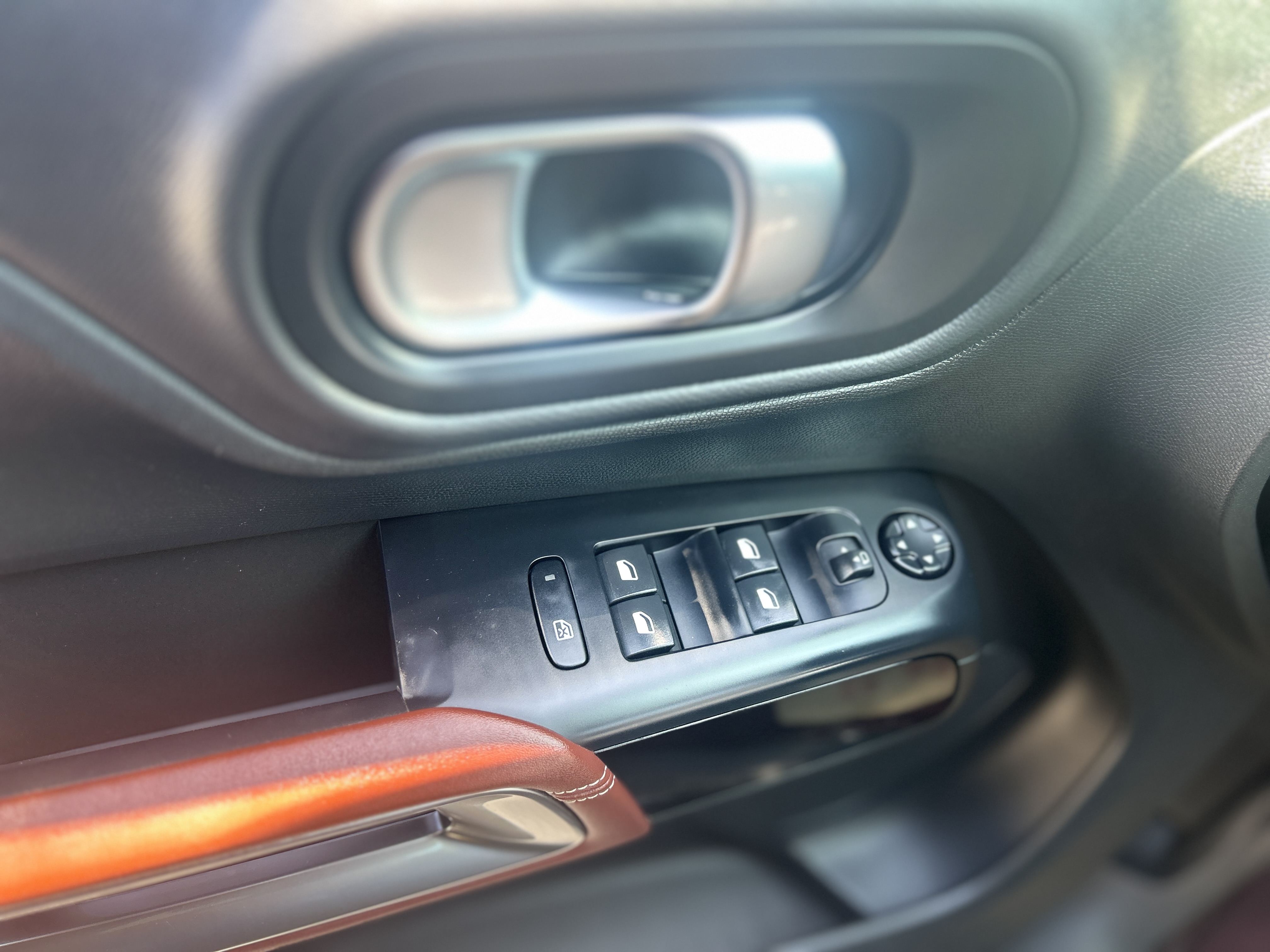 Citroen C5 AIRCROSS 2018 immagine di auto #35