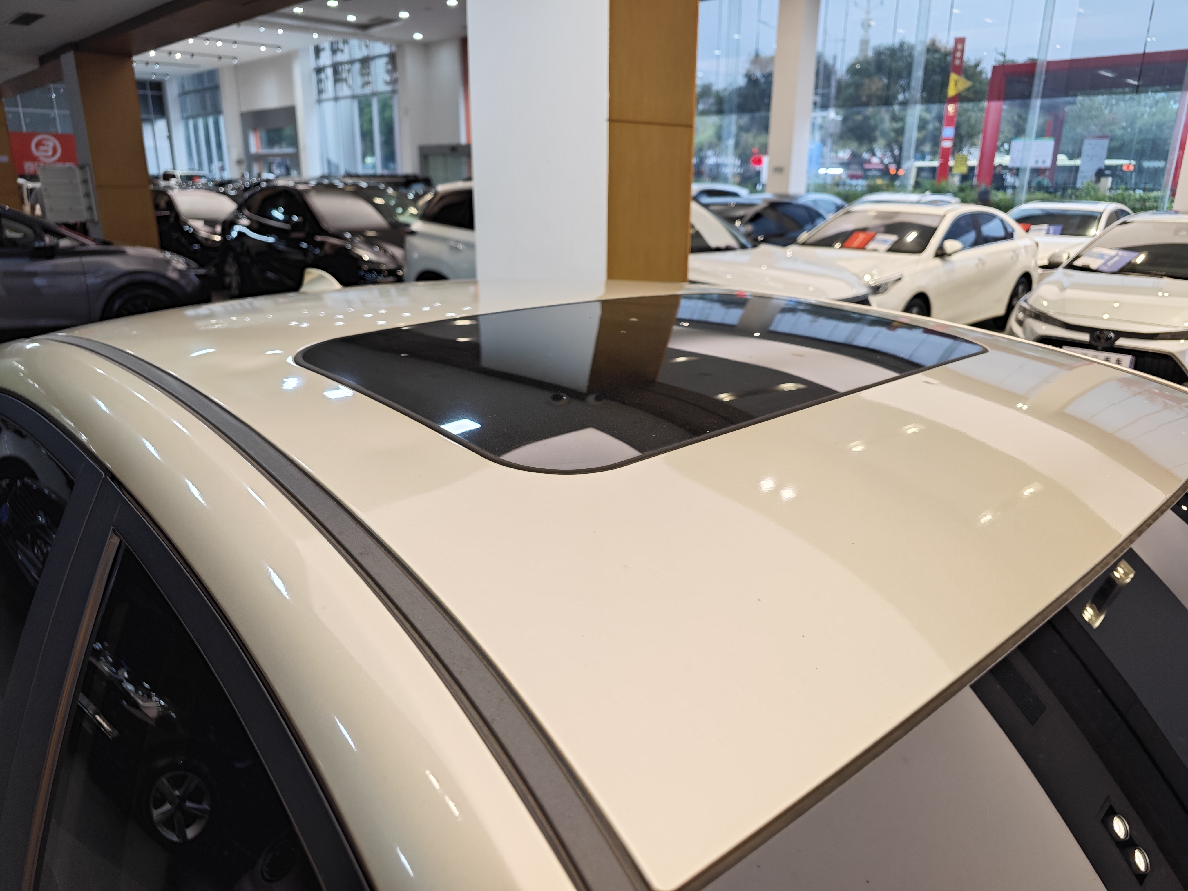 Emgrand GL 2018 immagine di auto #35