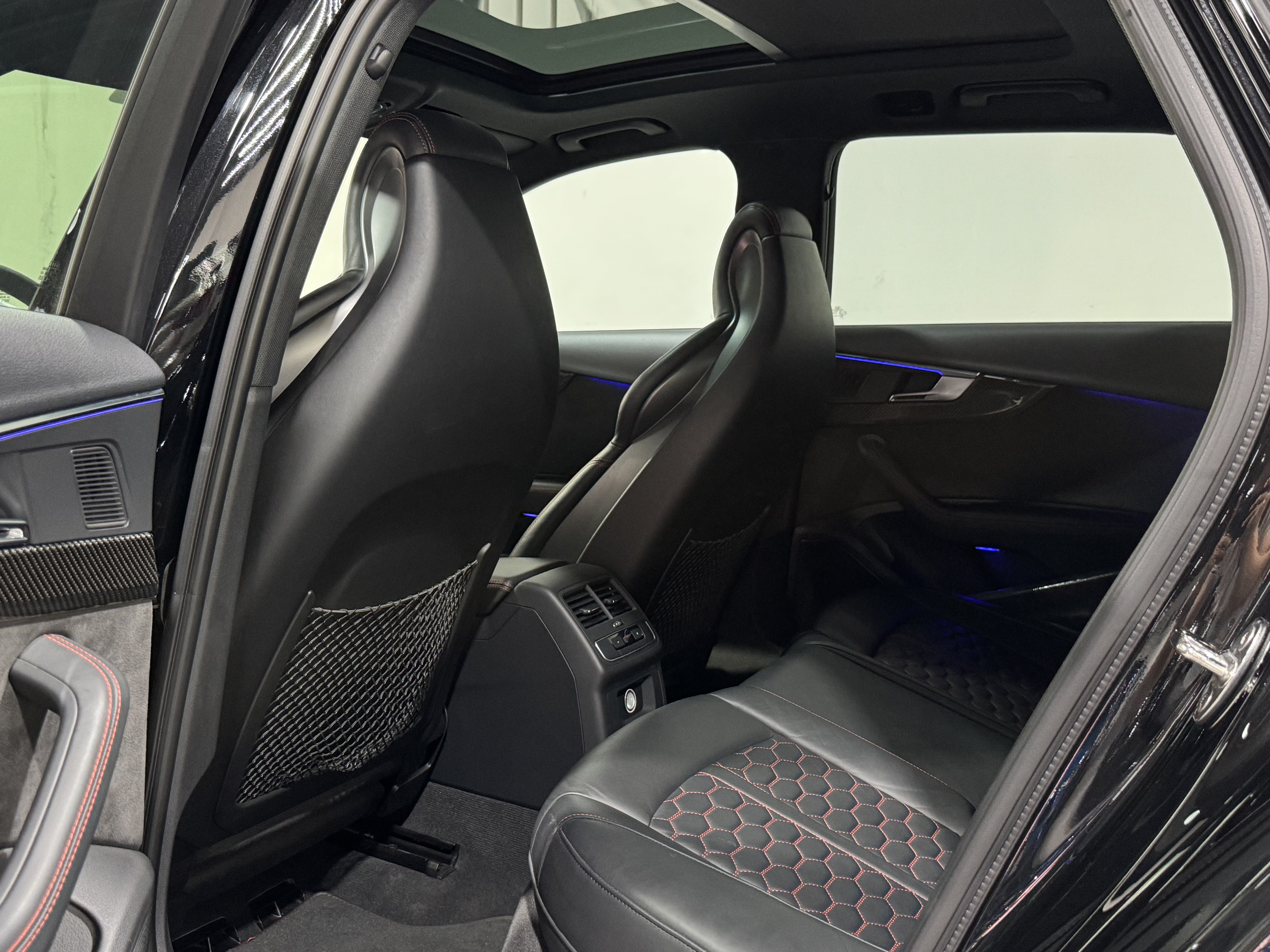 Audi RS 4 2020 #35 Audi RS 4 2020 car image #35