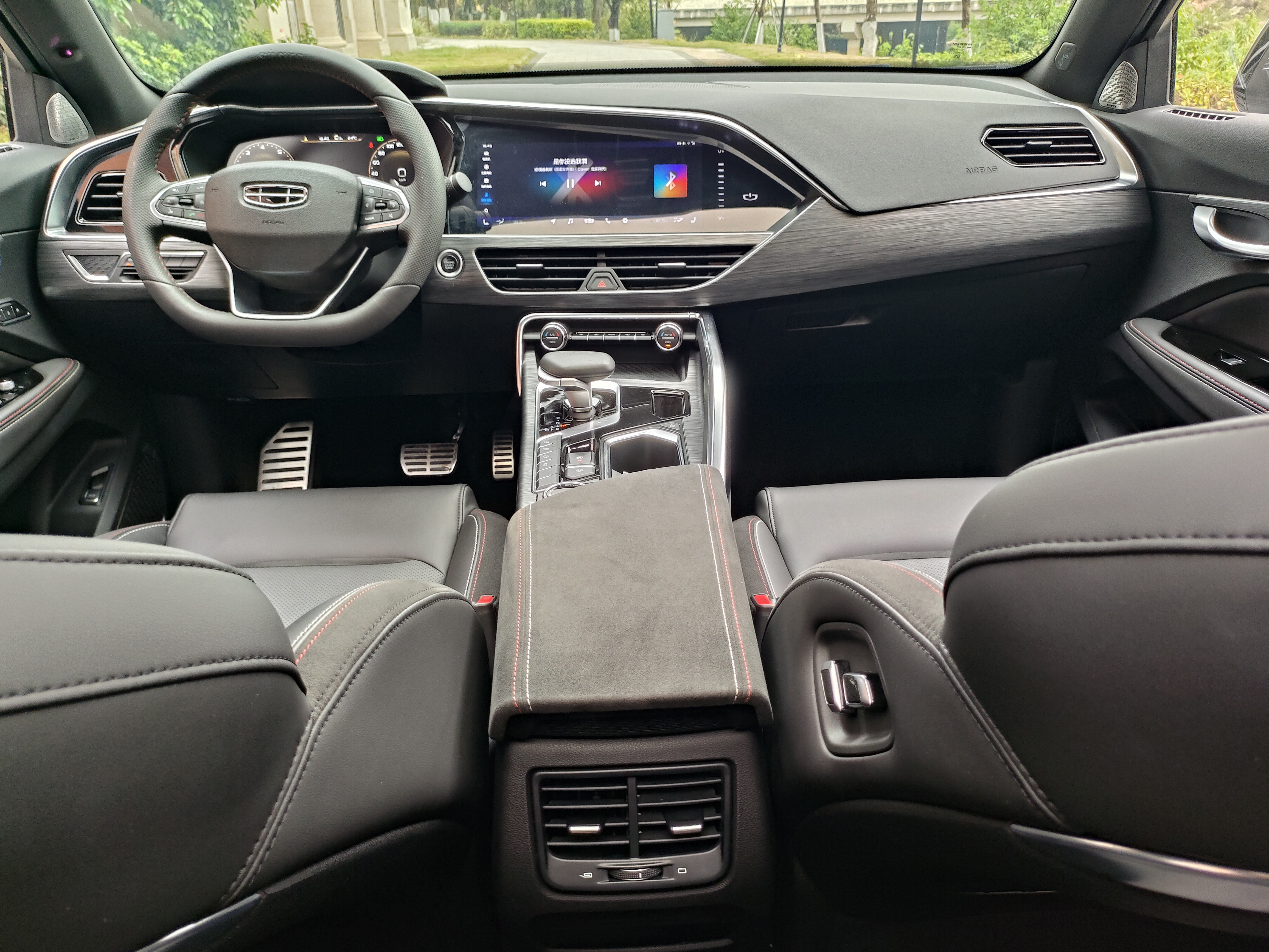 GEELY Tugella 2020 car image #35