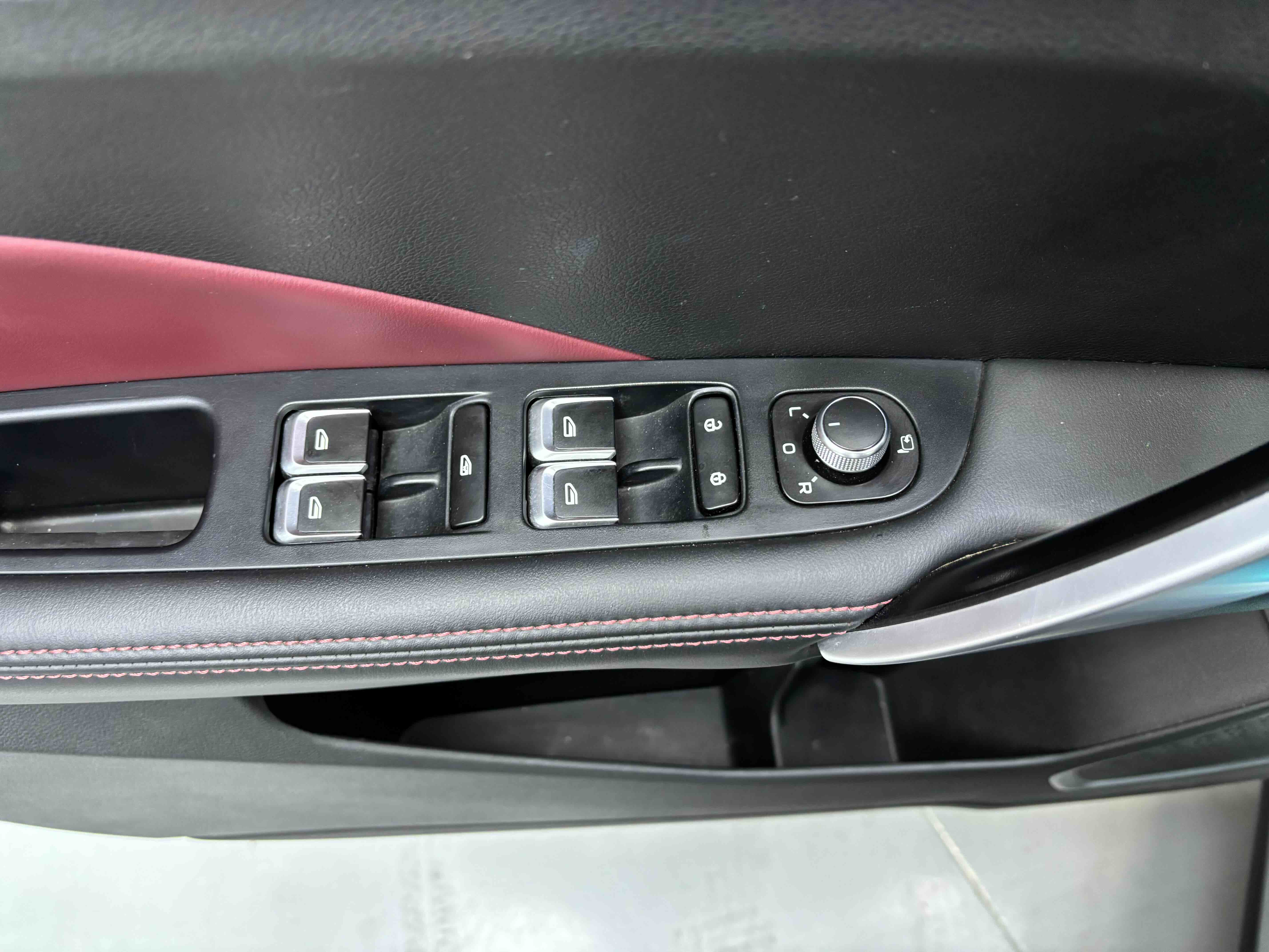 GEELY Coolray 2021 #35 GEELY Coolray 2021 car image #35