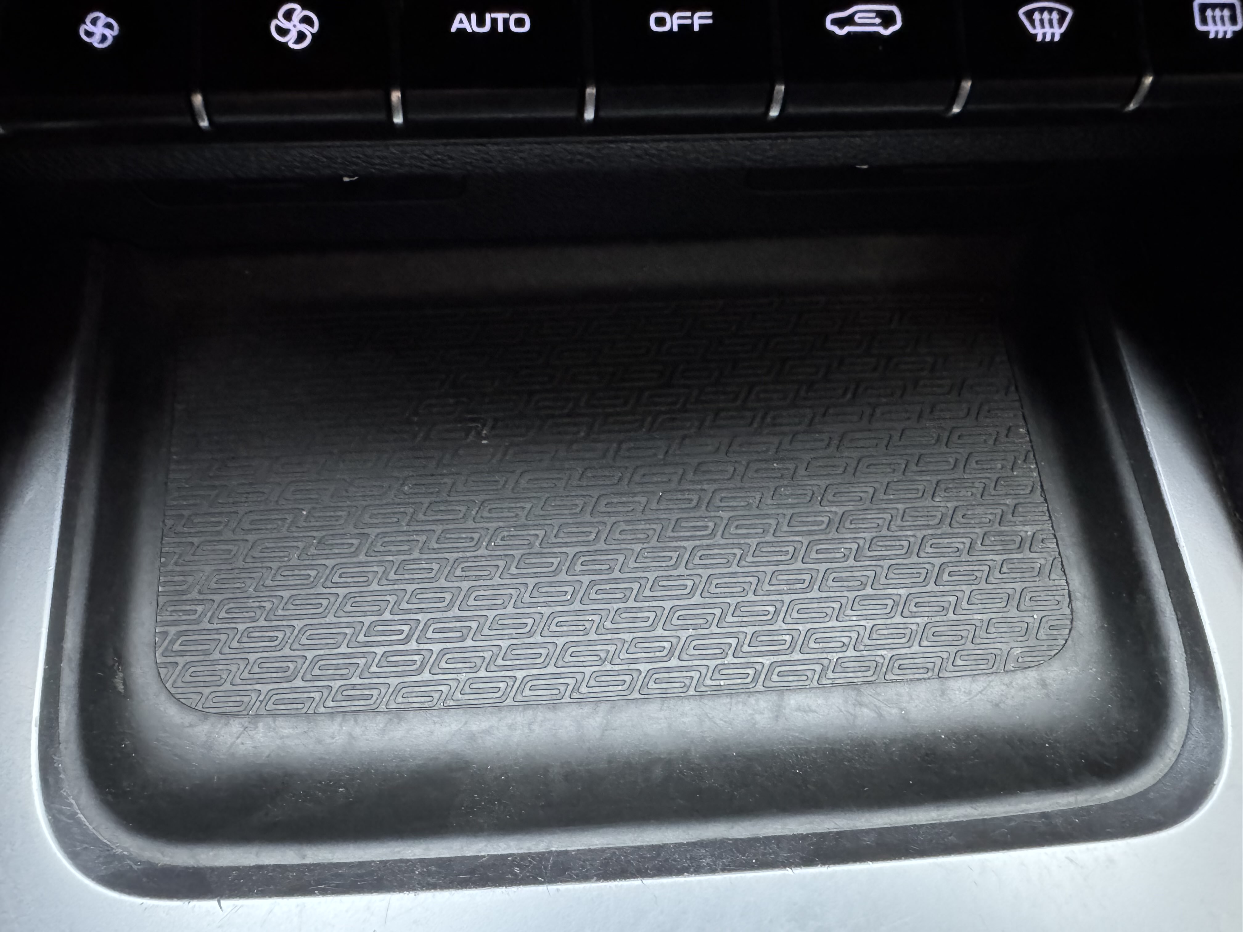 GEELY OkavangoR7 2020 car image #35