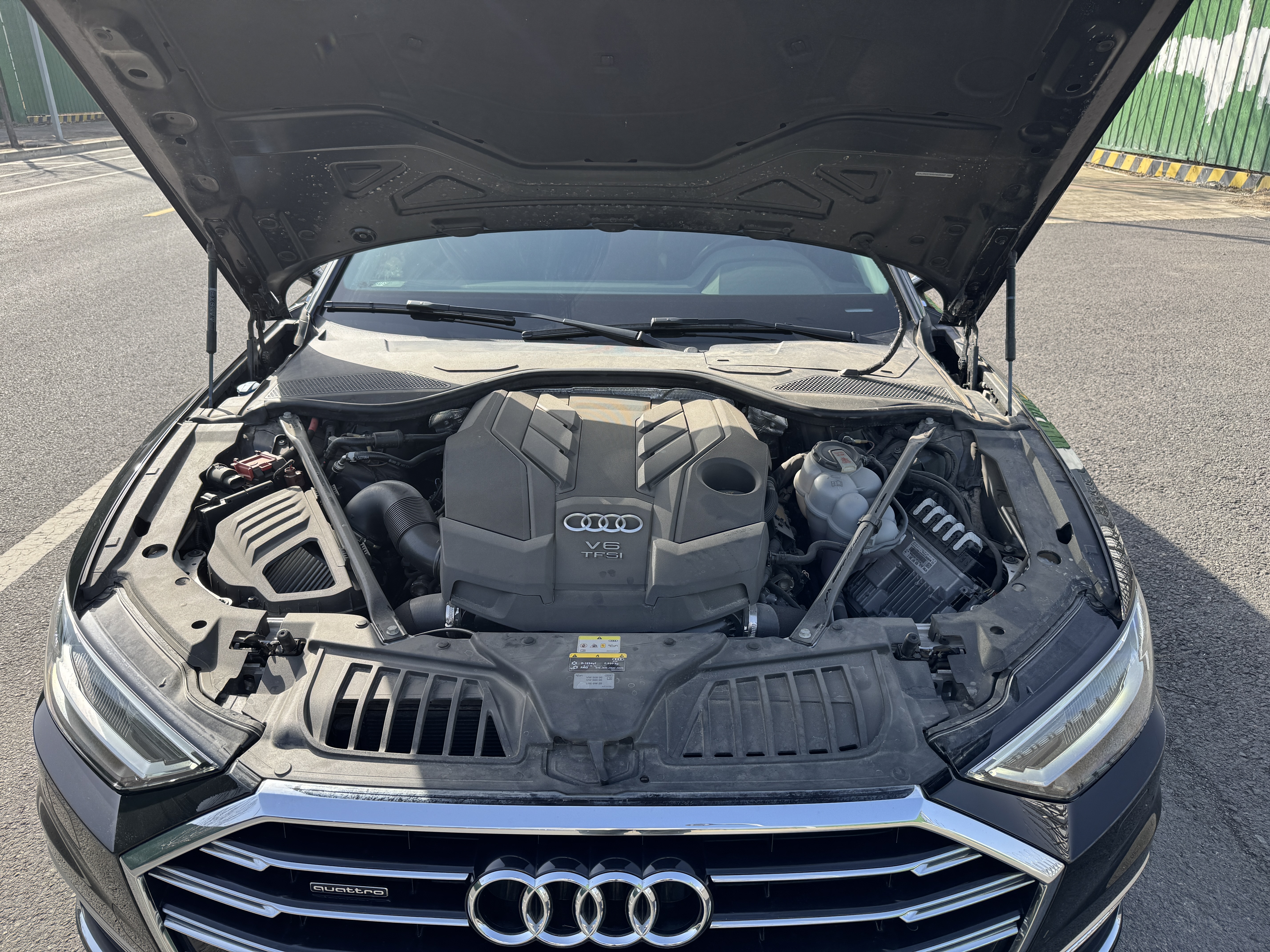 Audi A8 2022 car image #35