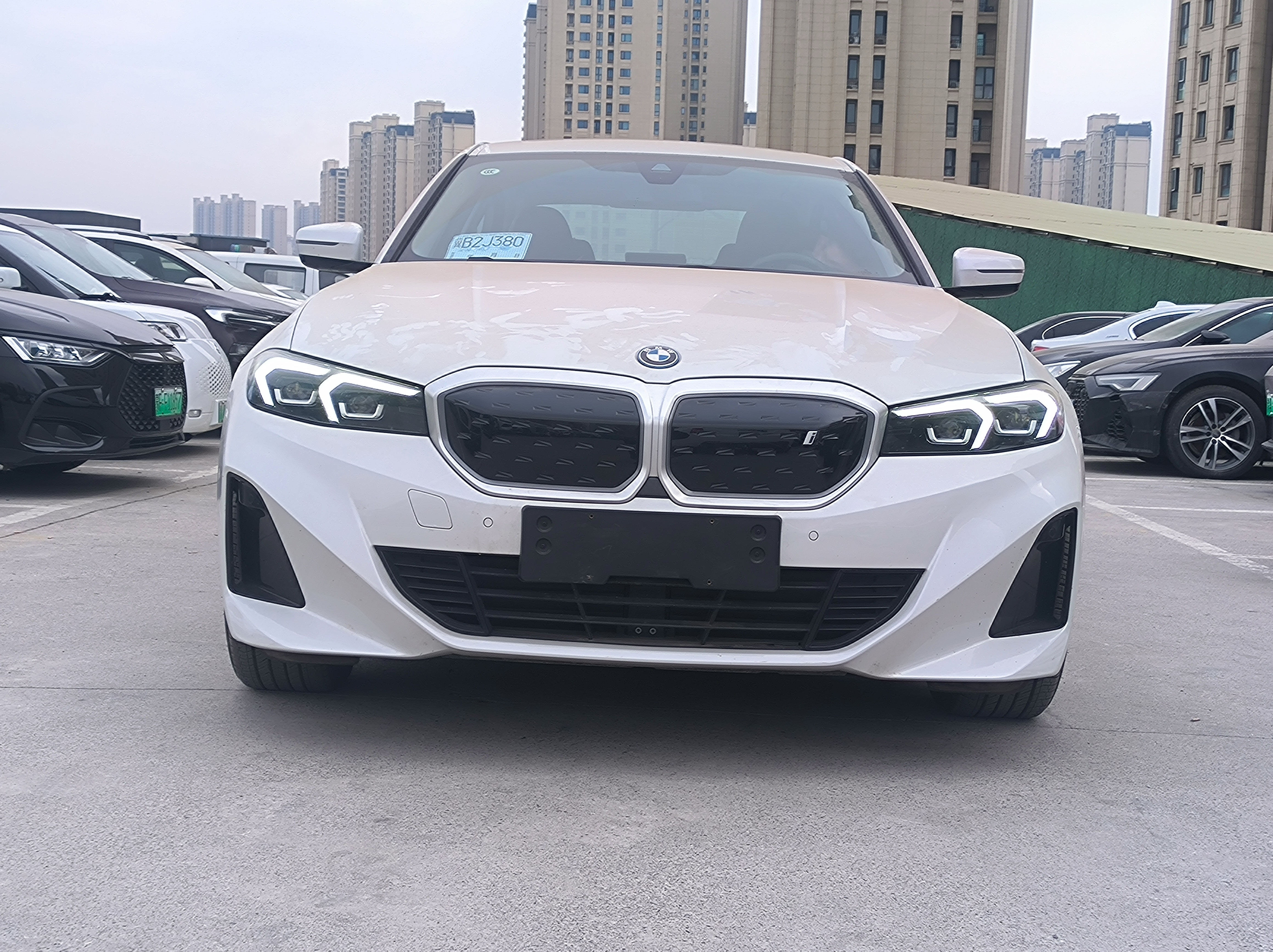 BMW i3 2022 #35 BMW i3 2022 car image #35