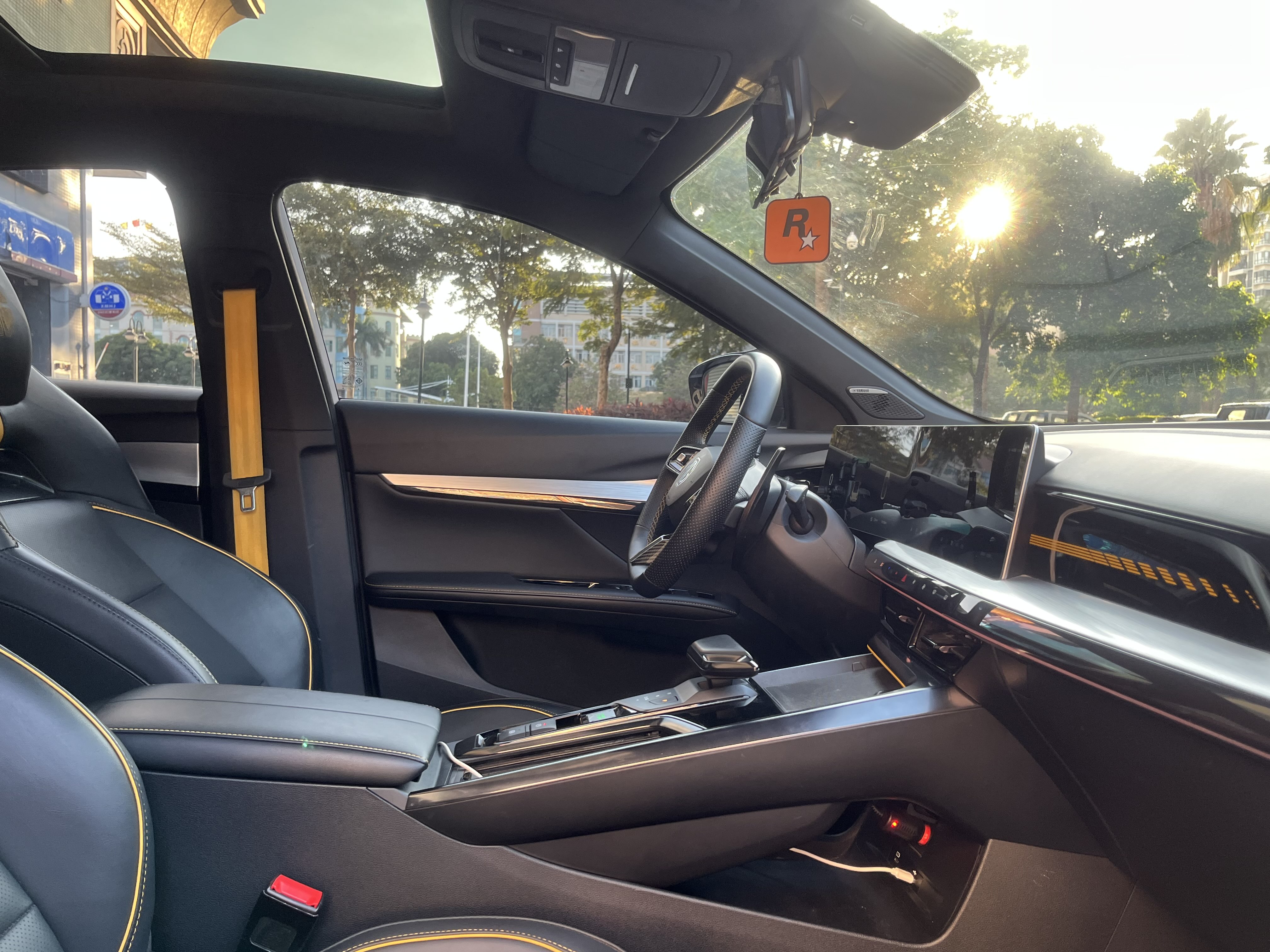 MG 5 Scorpio 2023 car image #35