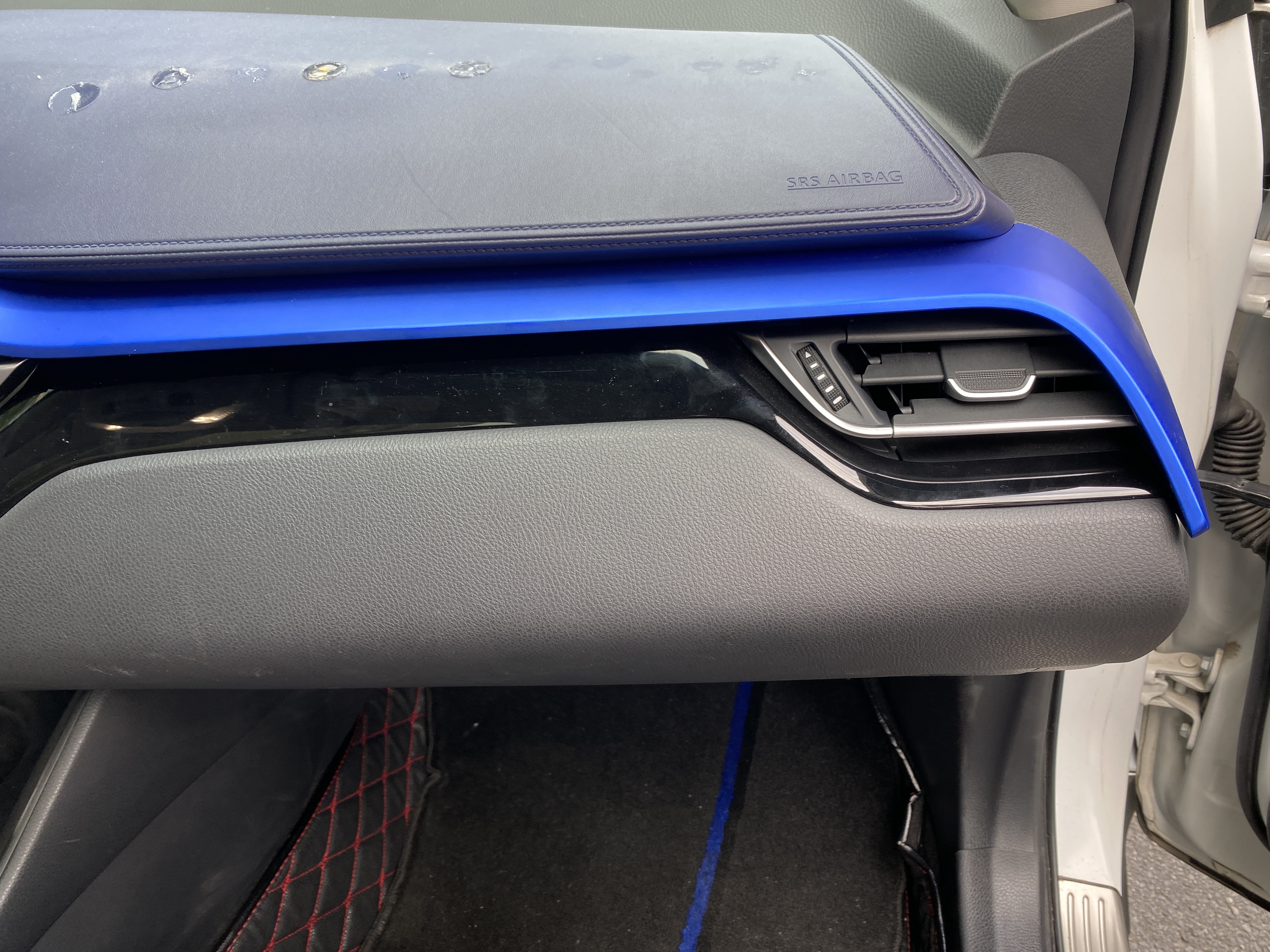 Toyota C-HR 2022 #35 Toyota C-HR 2022 صورة سيارة #35