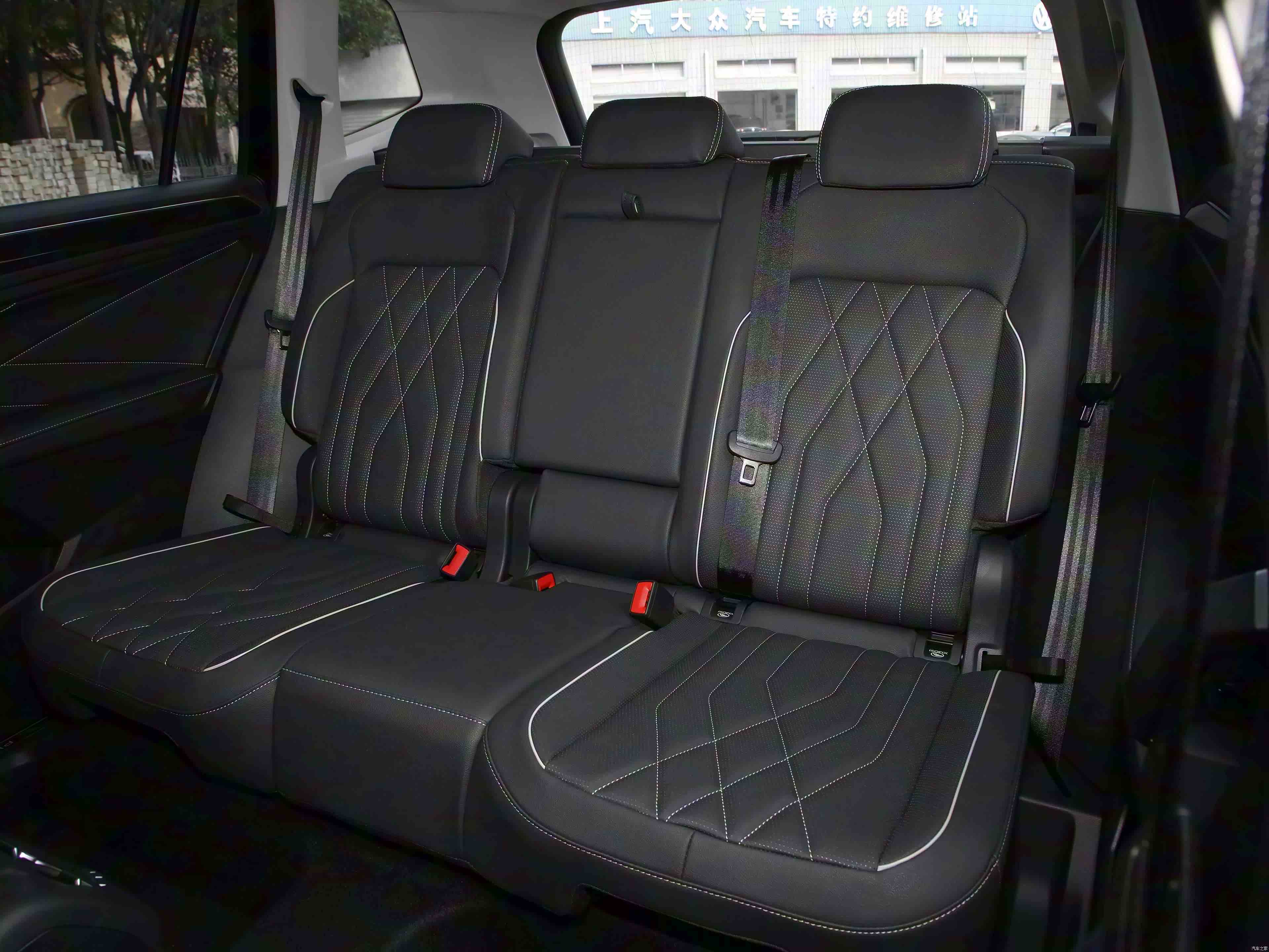 Volkswagen Tiguan L New Energy 2025 car image #35