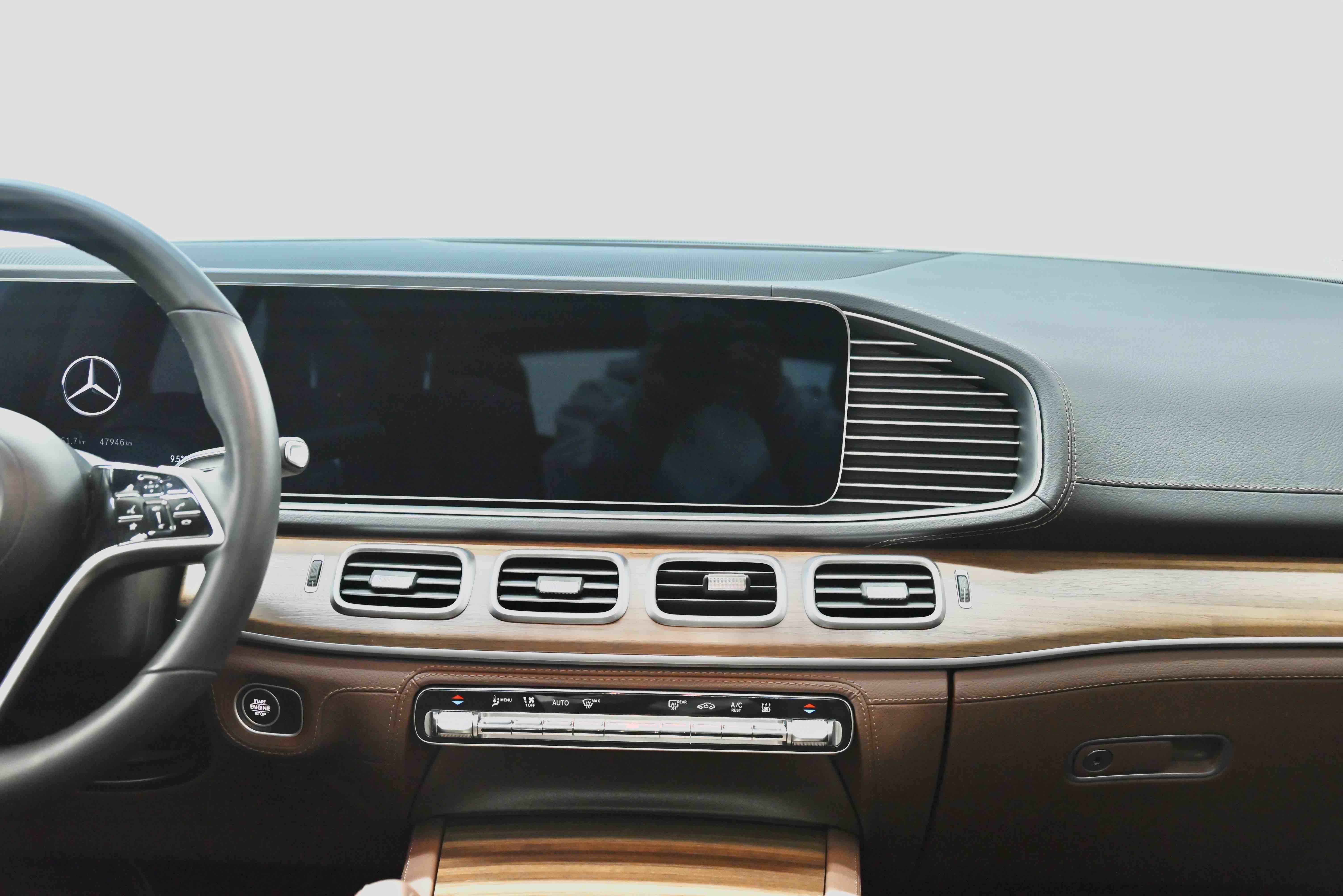 Mercedes-Benz GLE Class New Energy 2023 car image #35