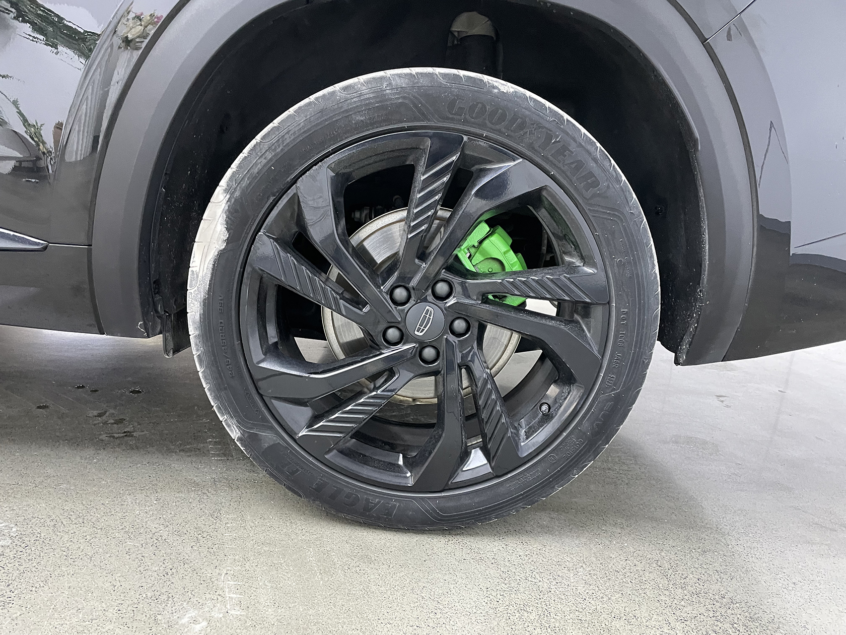 GEELY Monjaro 2024 car image #35