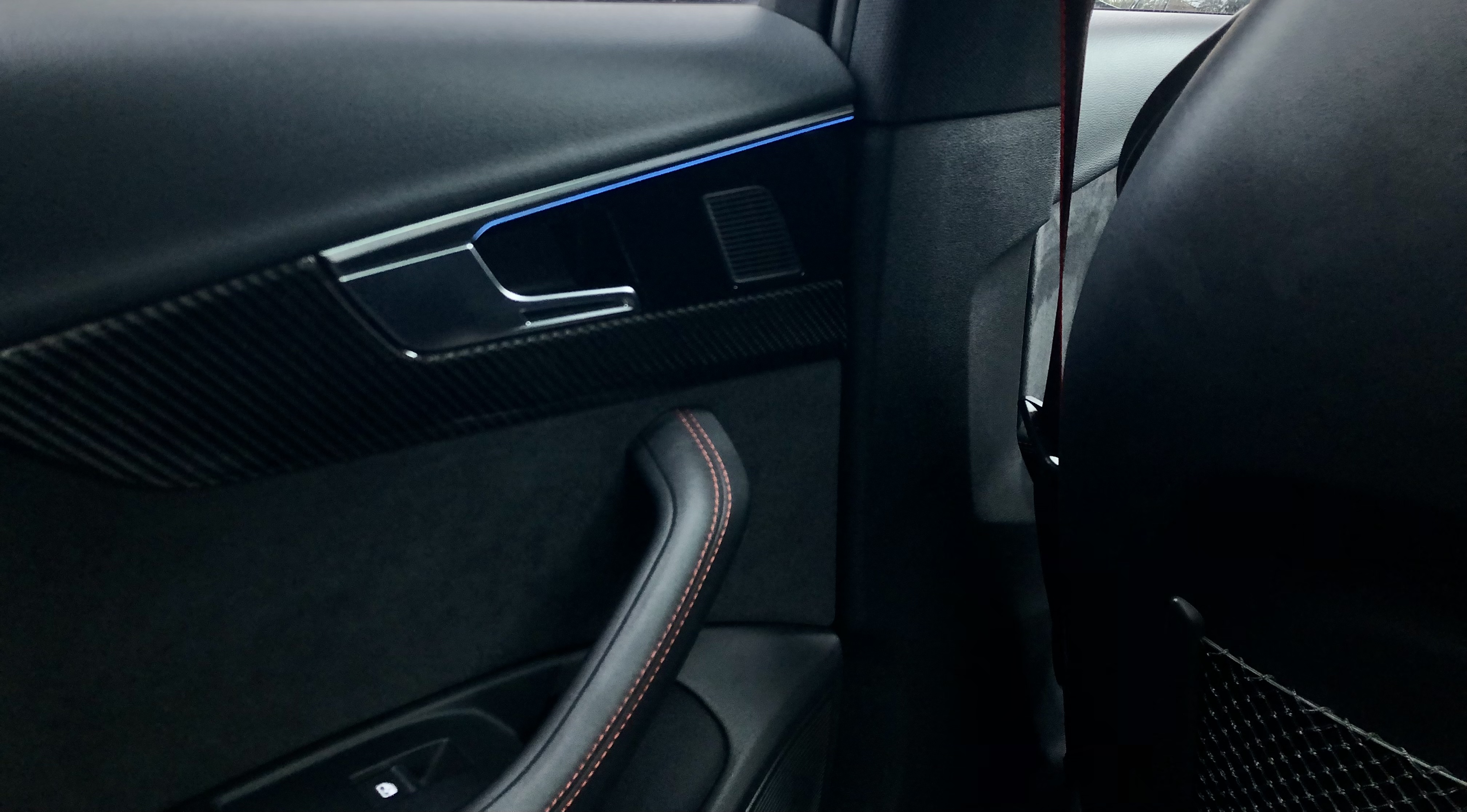 Audi RS 4 2023 immagine di auto #35