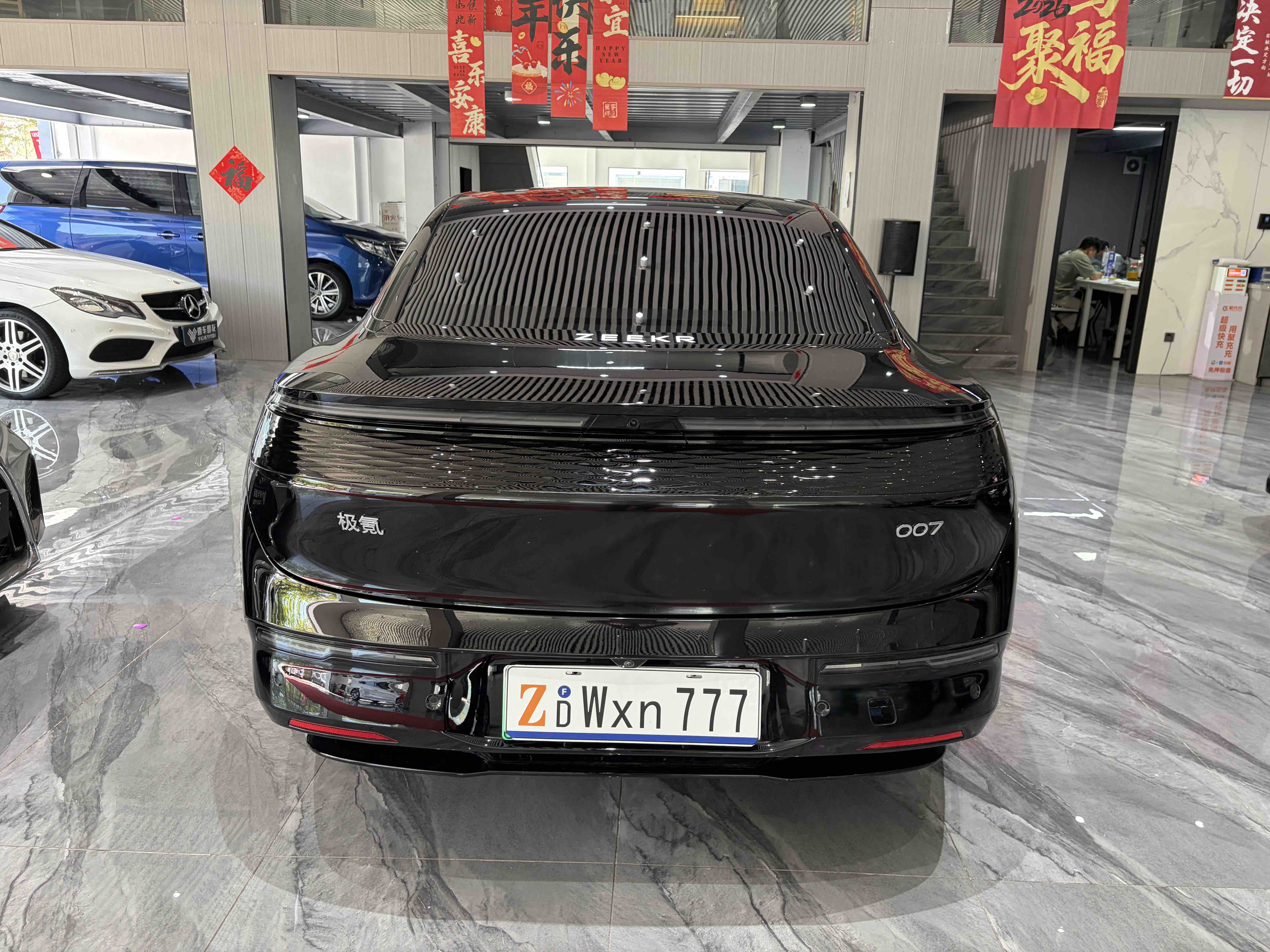 极氪 极氪007 2024 汽车图片 #35