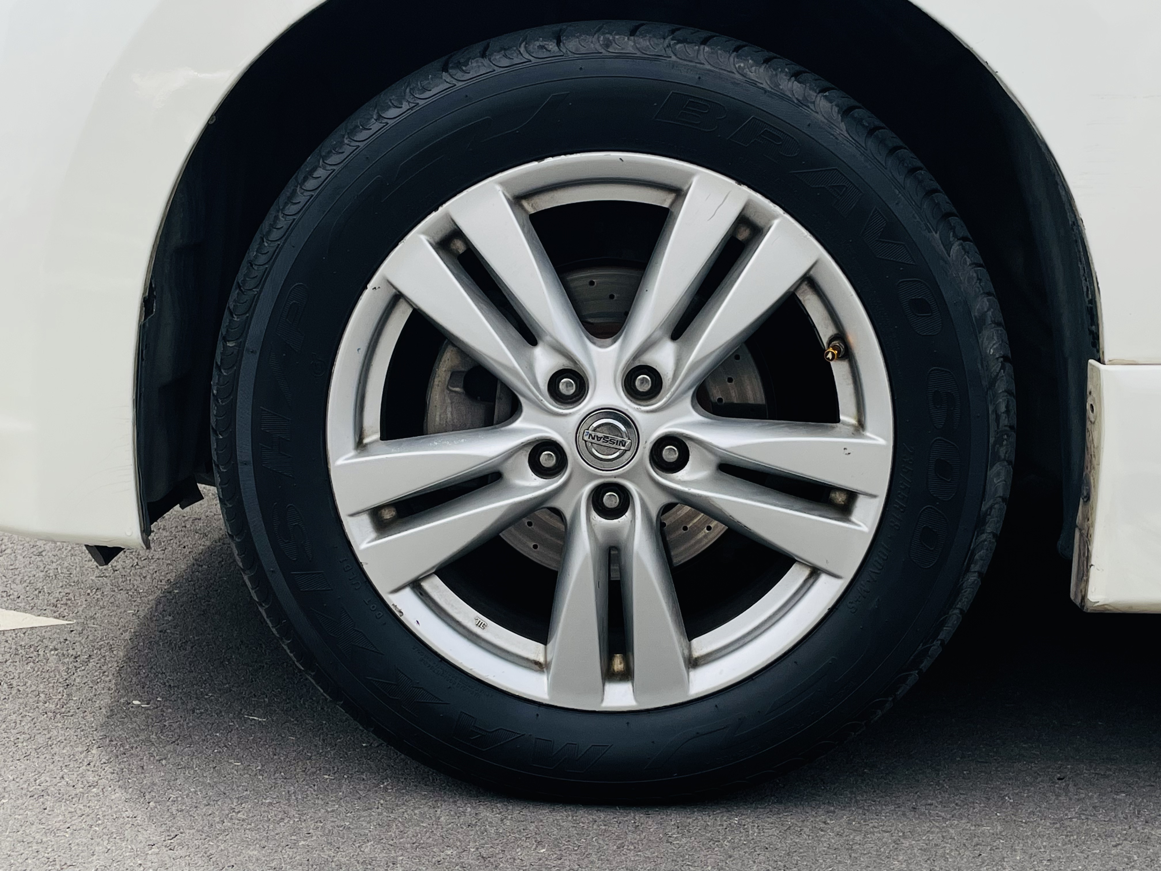 日产 贵士 2012 汽车图片 #35